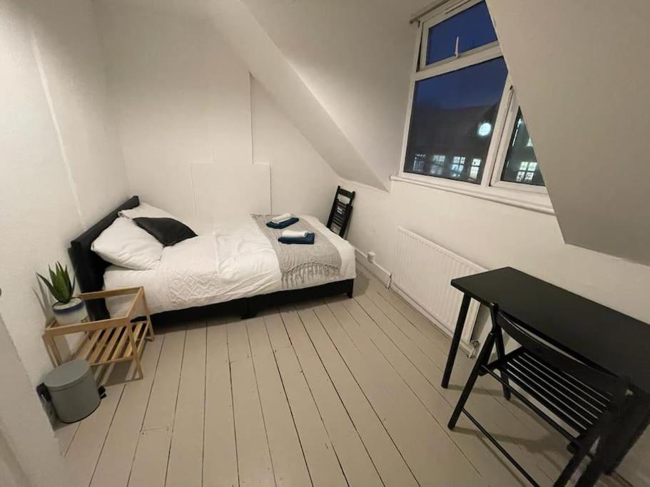 Spacious 2 Bedroom On Tower Bridge London Luaran gambar