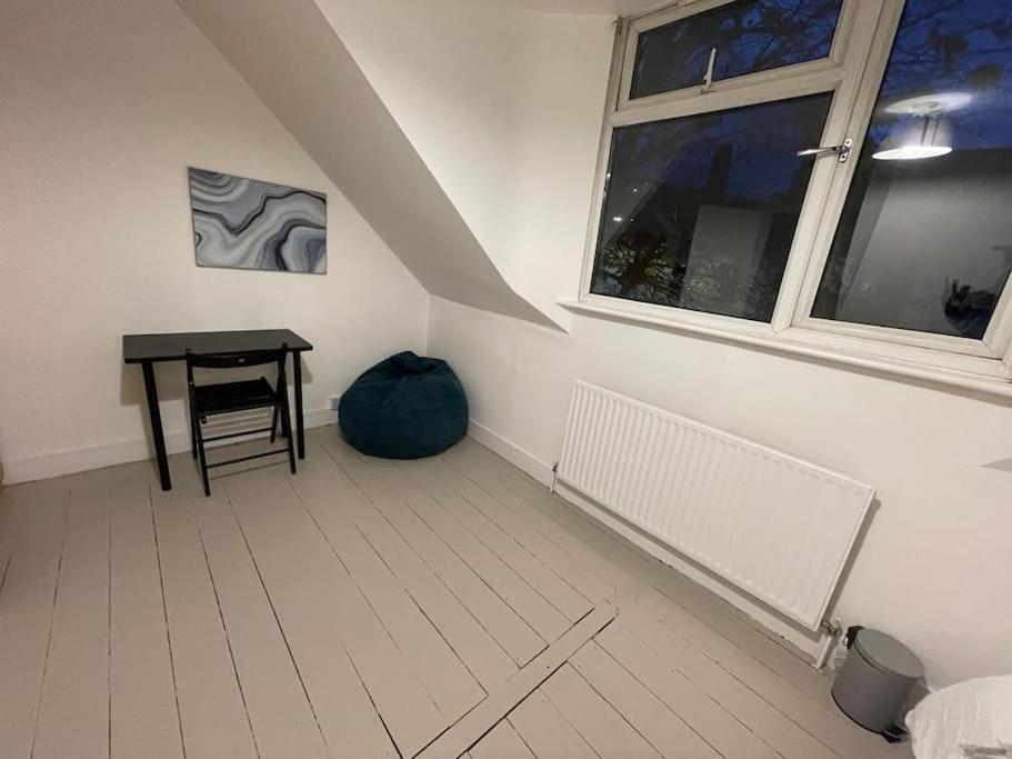 Spacious 2 Bedroom On Tower Bridge London Luaran gambar